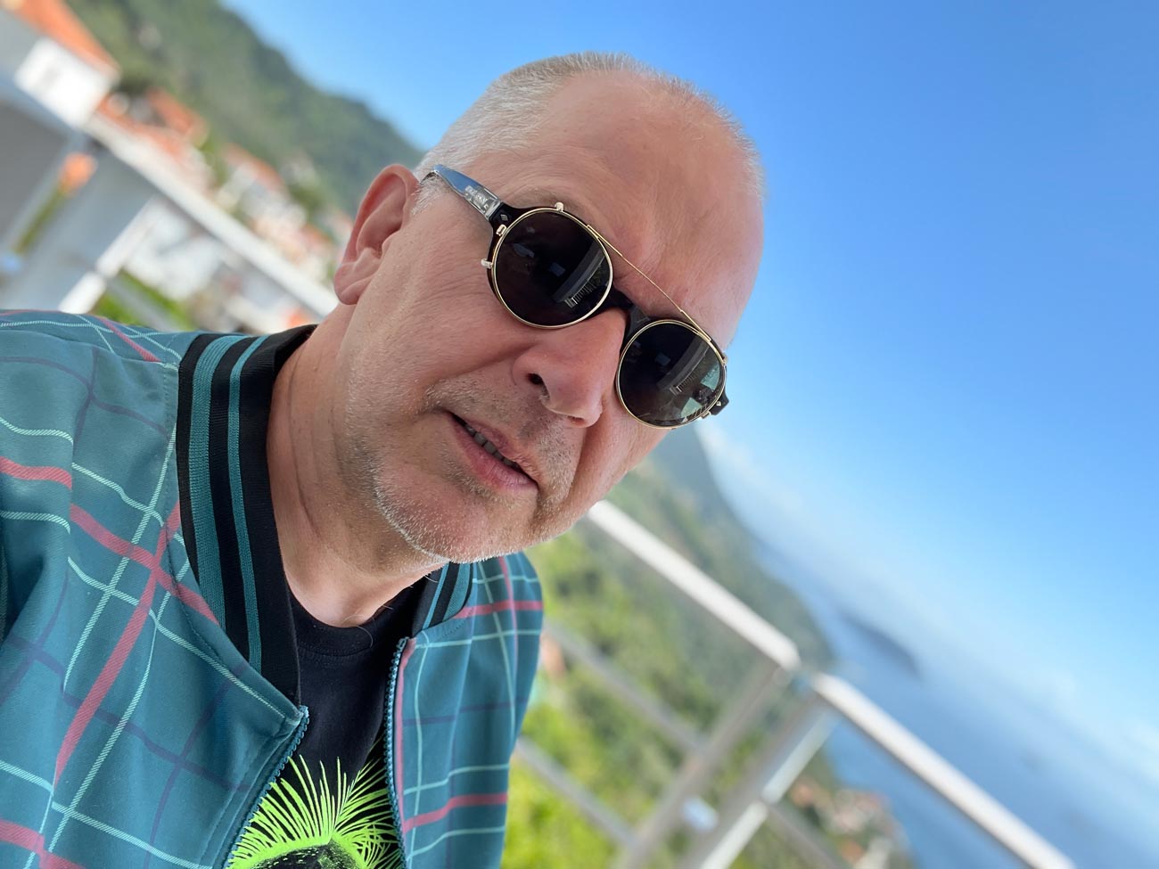 Kabarettist Robert Griess tritt in Rio de Janeiro auf